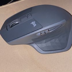 Logitech Ergonomic Wireless Mouse