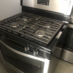 Whirlpool Gas Stove