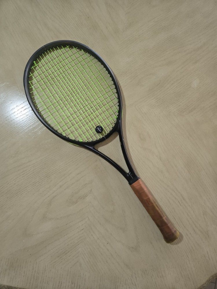 Wilson RF 01 Tennis Racket Racquet Grip 3 Federer