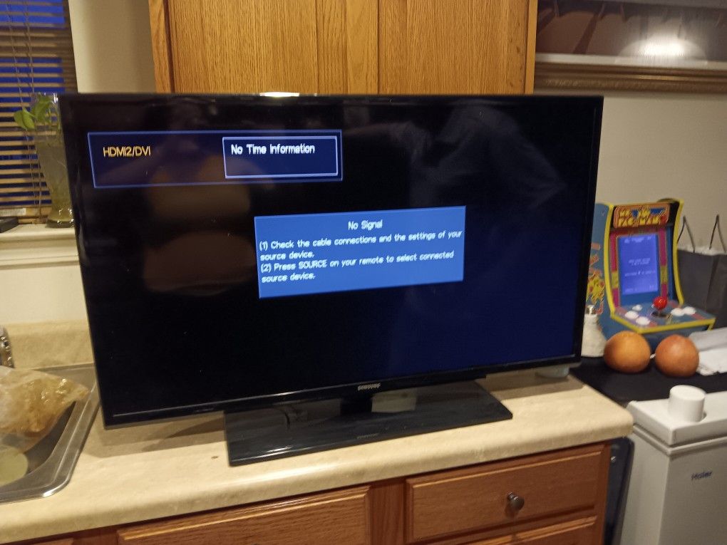40-in flat screen TV & Roku $50