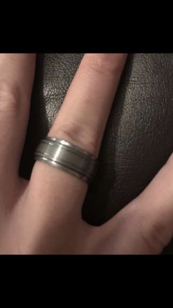 Men’s Tungsten Wedding Band