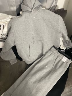 Jordan 3s size 6/5 Nike sweatsuit size XL