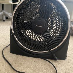 Fan - Mini Desktop Mount Wall Fan