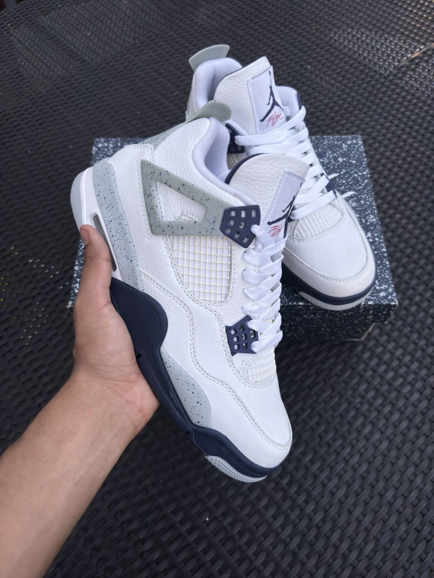 Jordan 4 Midnight Navy