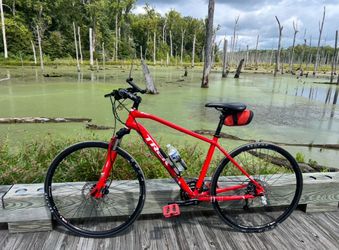 Trek Dual Sport Hybrid Bike size 19” (road bike mountain bike)