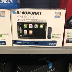 Blaupunkt Double Din With Apple CarPlay And Android Auto! 