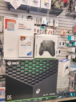 Xbox Series X de 1 TB, hasta 120 fps, pago inicial de $50, solicitud en línea disponible.