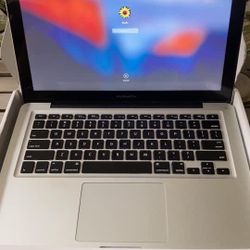 MacBook Pro Fully Loaded With Music Software 