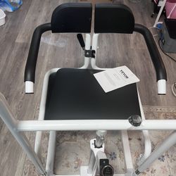 Vevor Patient Transfer Chair – Adjustable Mobility Lift with Padded Seat and Armrests