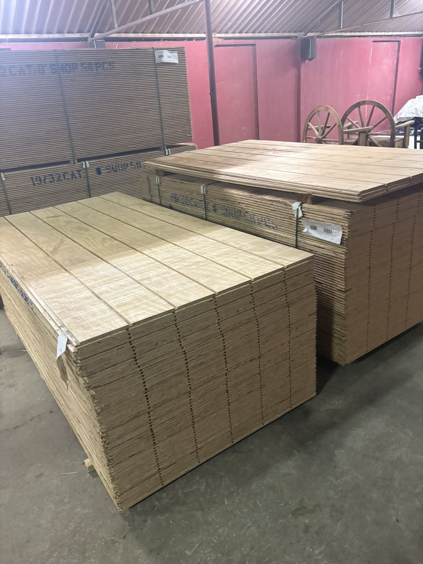 Siding Panels 8x4 5/8 Nuevas 