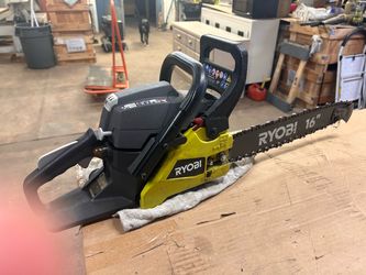 Chain saw ryobie like new