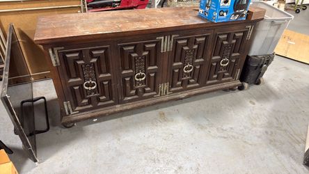 Dark Wood Carved Sideboard Buffet Cabinet