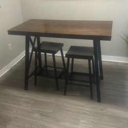 Kitchen Table 