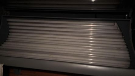 Solar Storm Tanning Bed