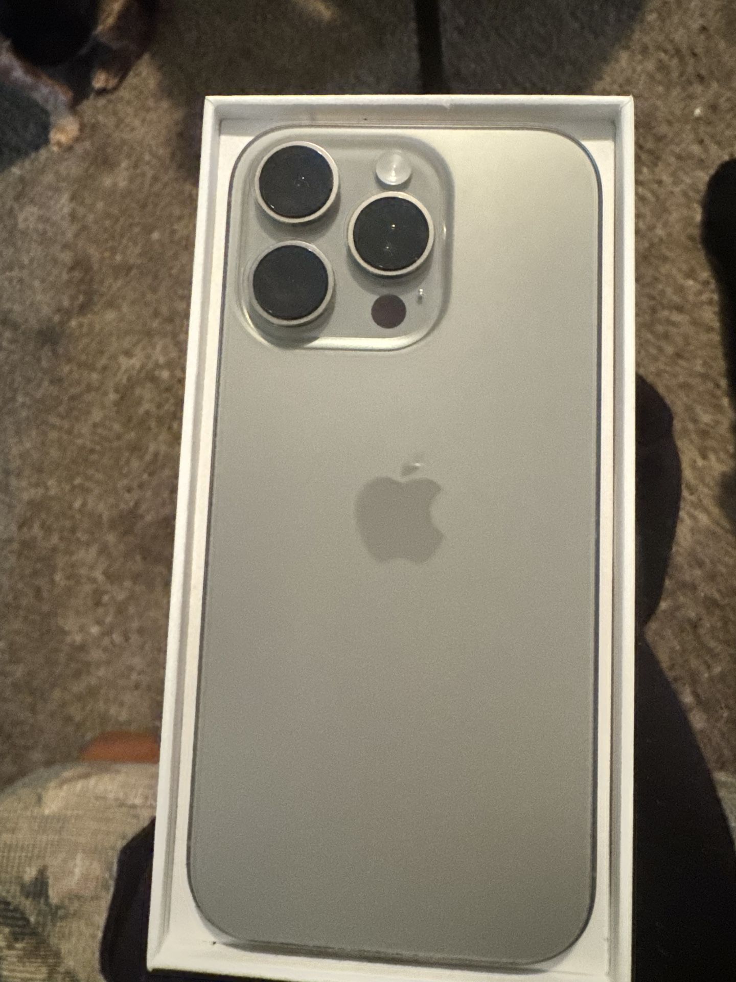 Spanking Brand New iPhone 16 Pro 128g
