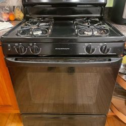 Appliance Set! Very Good Condition! Damn Near Perfect!