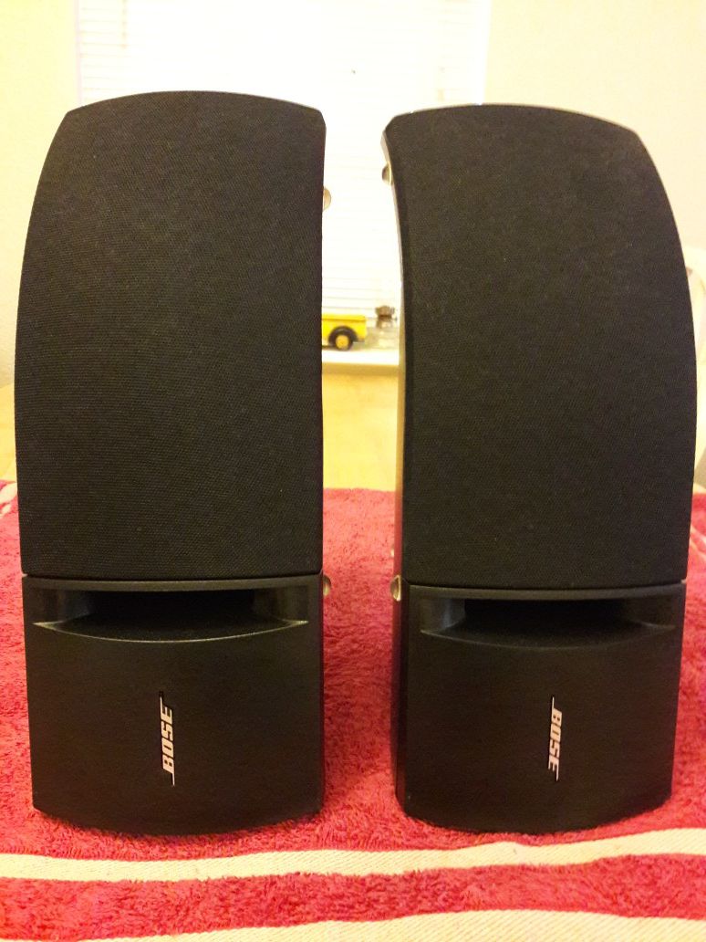 Bose Speakers 161 (New in Box)