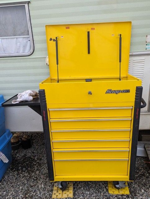 Snap on Tool Box Cart