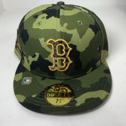 New era fitted hat 🧢 42$ each other teams and sizes available