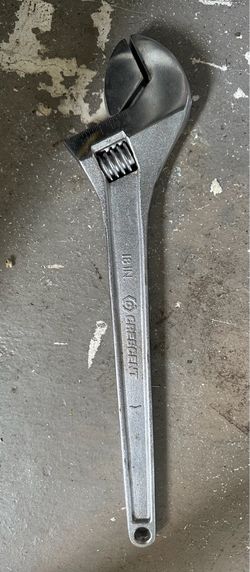 18” Crescent Wrench