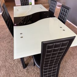 Modern Glass Extendable Dining Room Table