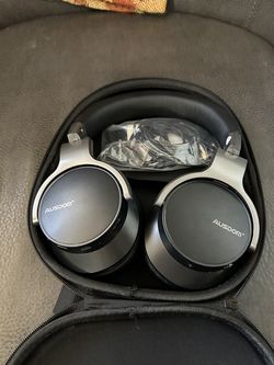 AUSDOM Bluetooth Headphones Over Ear