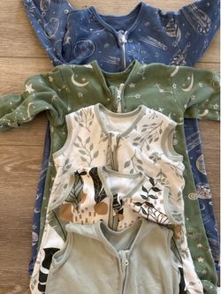 5 Newborn -6m wearable blankets