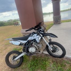 Apollo 125cc X18