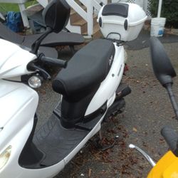 2020 Amigo Beemer Beemer