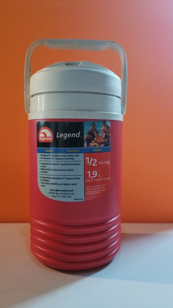 (NEW) Igloo Legend 1/2 Gallon Cooler