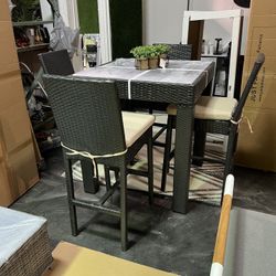Hightop Table For 4 