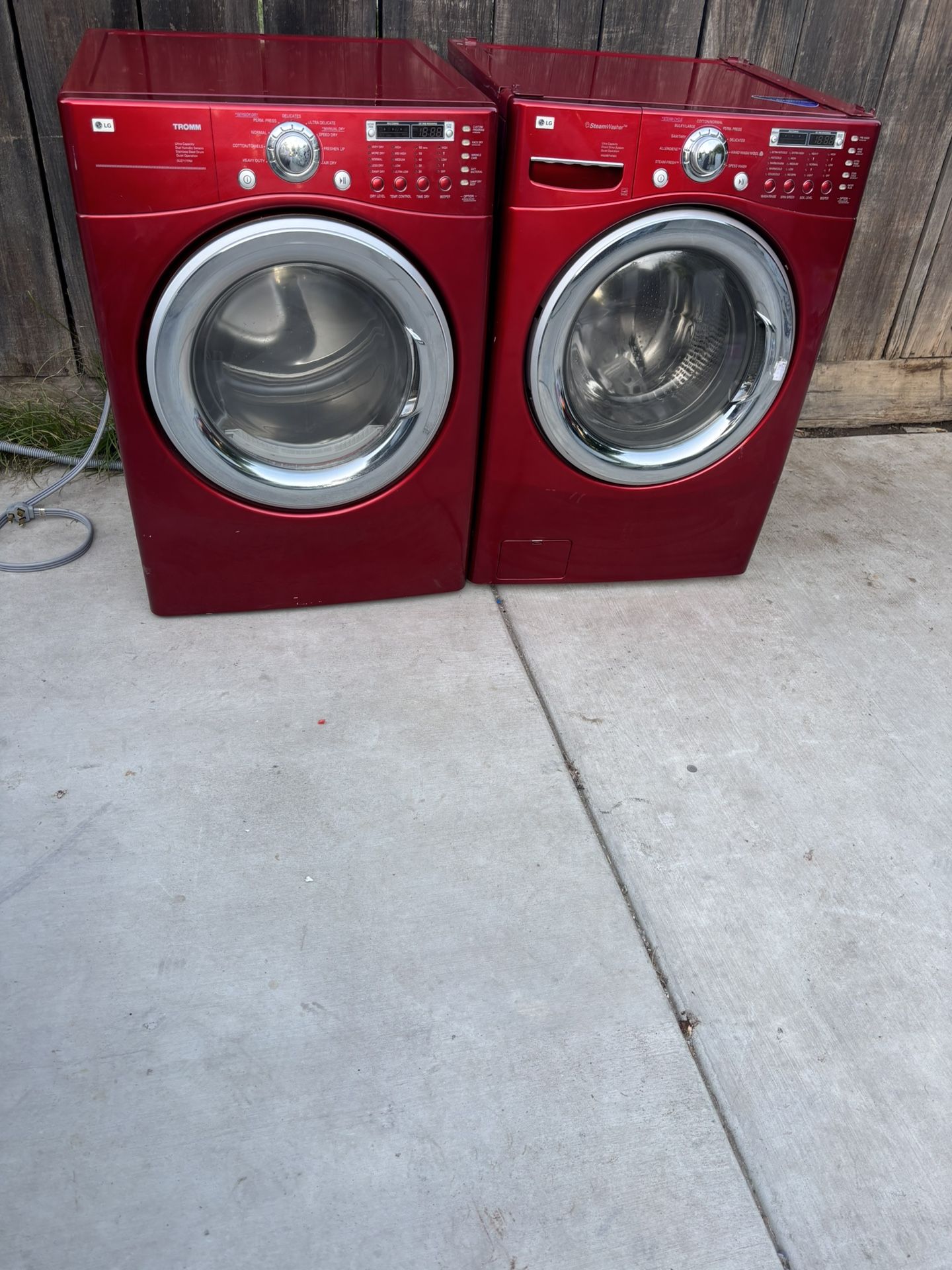 Lg Washer And Dryer In Good Working Conditions