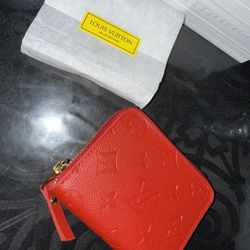 Red Wallet 