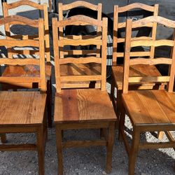 6 Solid wood dining chairs natural finish(address in description)  👇delivery 🚚 available within 15 miles with extra $45 delivery fees,No free delive
