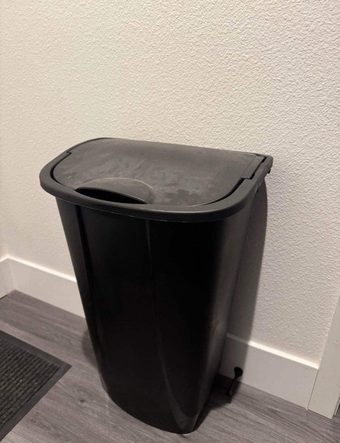Trash Can