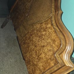 Queen Size Bedroom Set