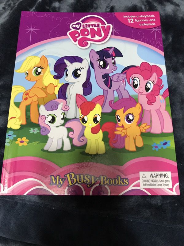 My Little Pony Story Book Includes 12 Pony Figures And A Play Mat