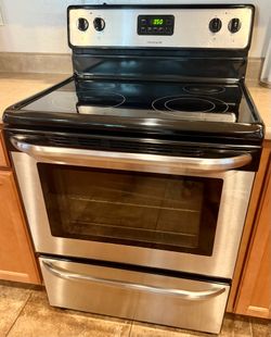 30” Frigidaire electric range