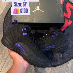 Jordan 12 size 6Y Lightly Used 