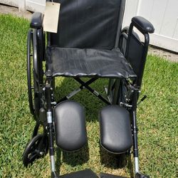 NEW LARGE WHEELCHAIR 