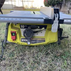 RYOBI Table Saw With Stand
