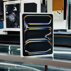 iPad Pro 13in M4 Chip WiFi Cell 1TB 