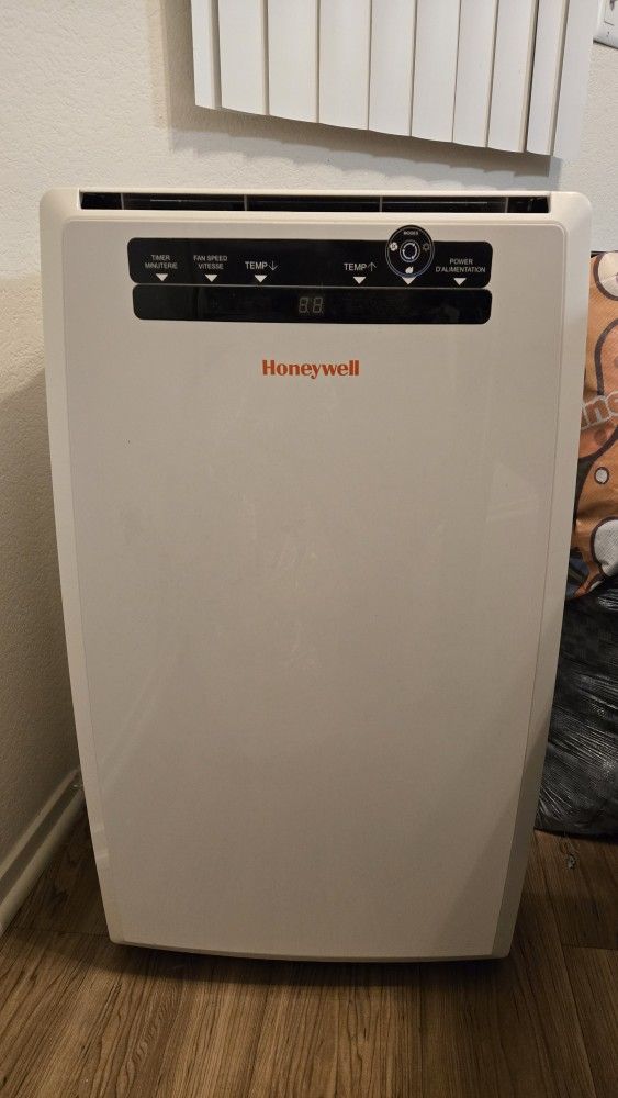 Honeywell Portable Air conditioner (A/C)