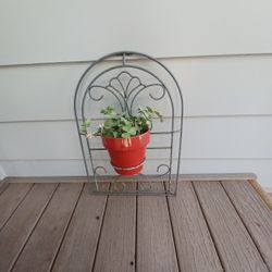 Wall Hanger With Pot And Flower