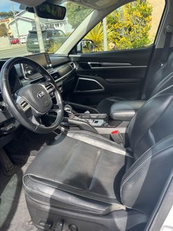 2021 KIA Telluride