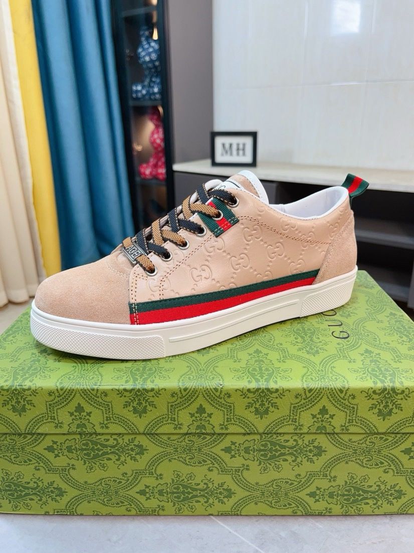 Gucci Shoes Size 5-12 Black White