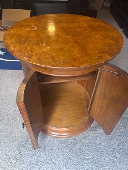 Liquor cabinet