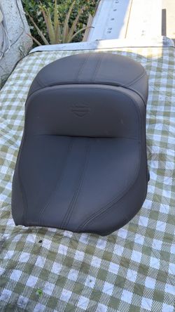 Harley seat only a tiny ripped on the side