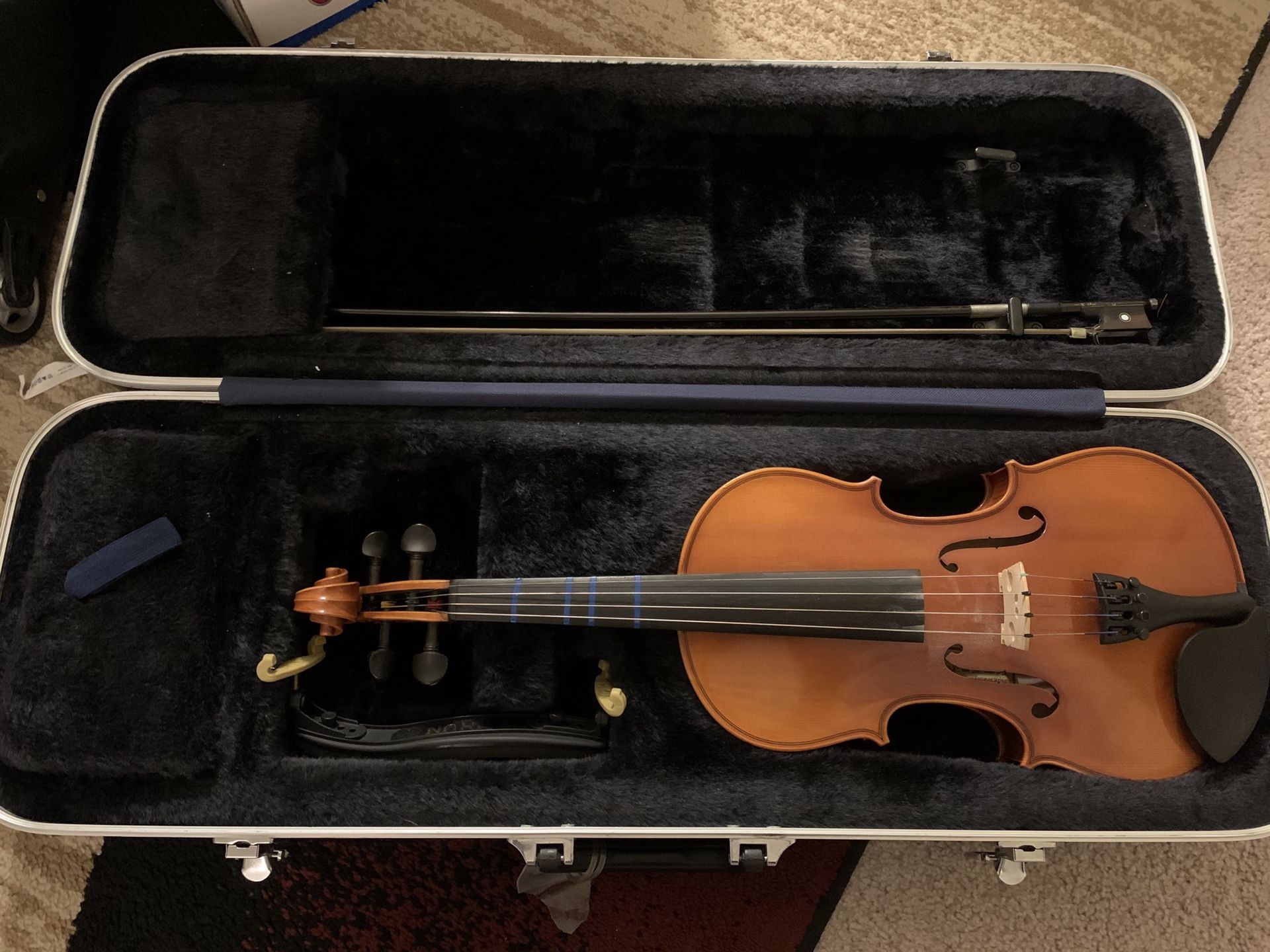 Violin with bow