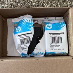 HP 67/305 Ink Cartridge - 1 Black , 1 Color 